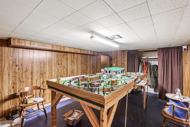 311 W 4th AVENUE, Elkhorn, WI 53121