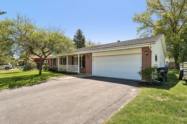 311 W 4th AVENUE, Elkhorn, WI 53121