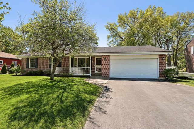 311 W 4th AVENUE, Elkhorn, WI 53121