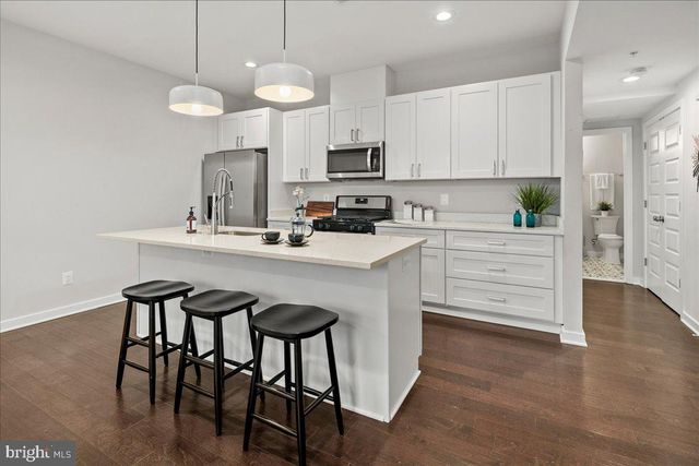 2503 BURNS ST SE, Washington, DC 20020