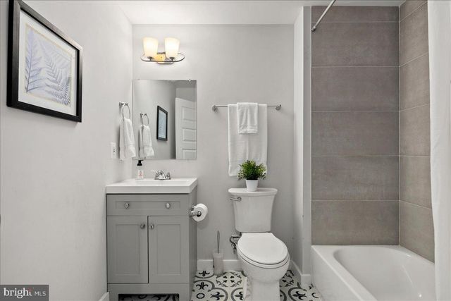 2503 BURNS ST SE, Washington, DC 20020