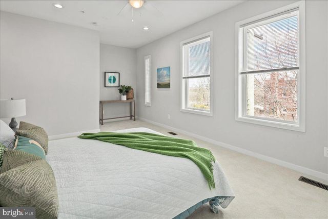 2503 BURNS ST SE, Washington, DC 20020