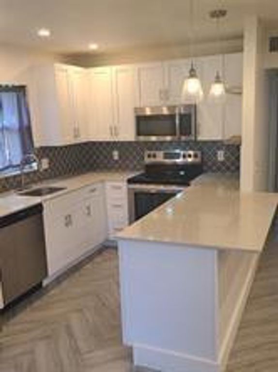 189 Seville 189, Delray Beach, FL 33446