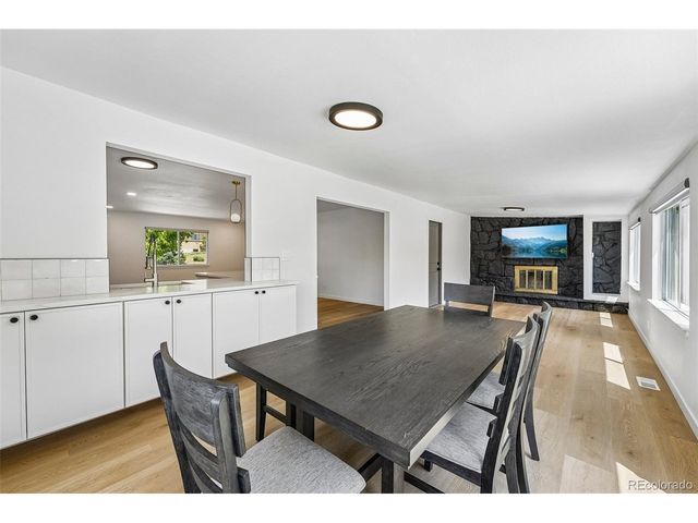 862 S Simms St, Lakewood, CO 80228