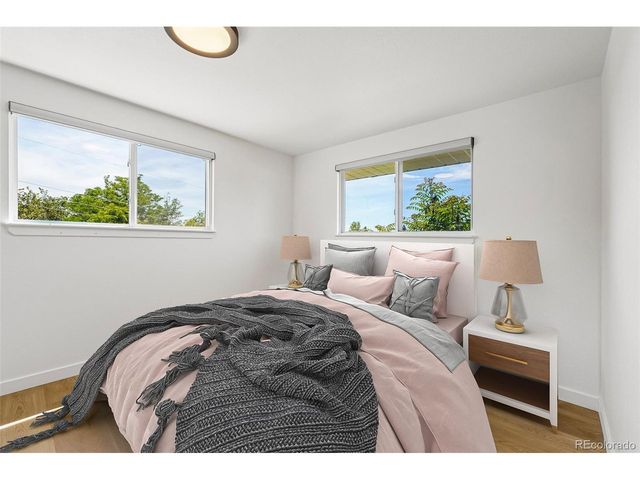 862 S Simms St, Lakewood, CO 80228