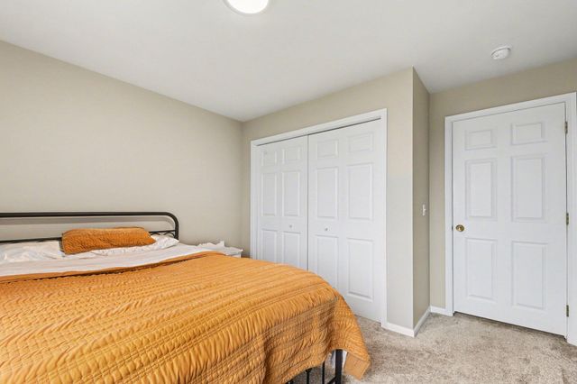 8624 S Jasonville Court SE, Caledonia, MI 49316