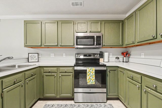 8624 S Jasonville Court SE, Caledonia, MI 49316