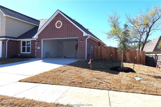 2000 Reagan Court, Bryan, TX 77802
