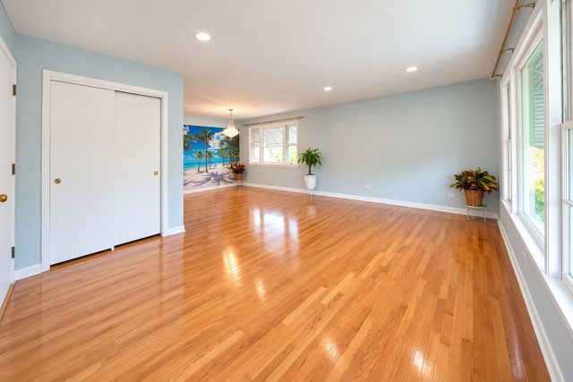 8608 W Carmen Avenue 2, Norridge, IL 60706