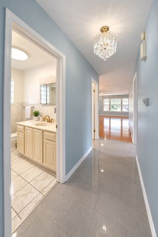8608 W Carmen Avenue 2, Norridge, IL 60706