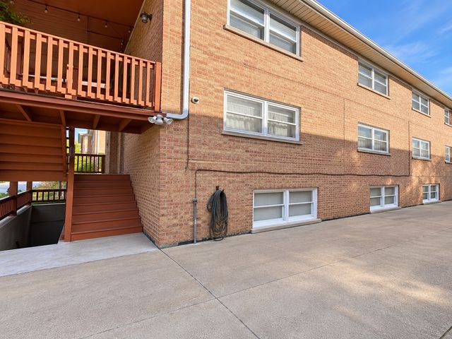 8608 W Carmen Avenue 2, Norridge, IL 60706