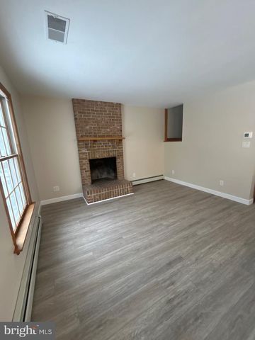 805 ANTRIM LANE, Greencastle, PA 17225