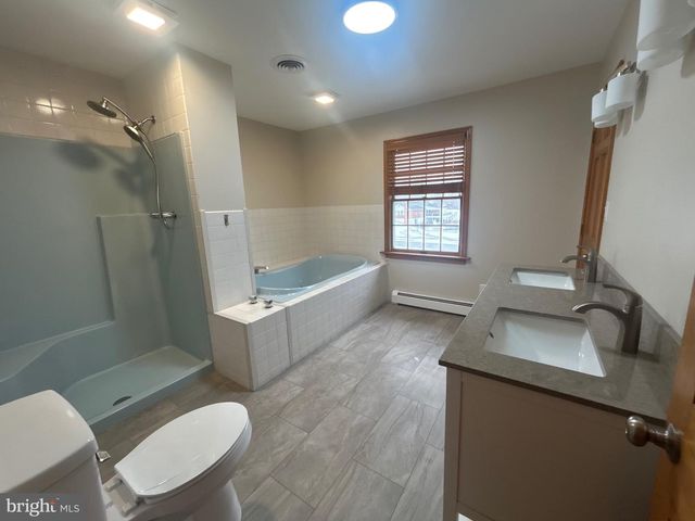 805 ANTRIM LANE, Greencastle, PA 17225