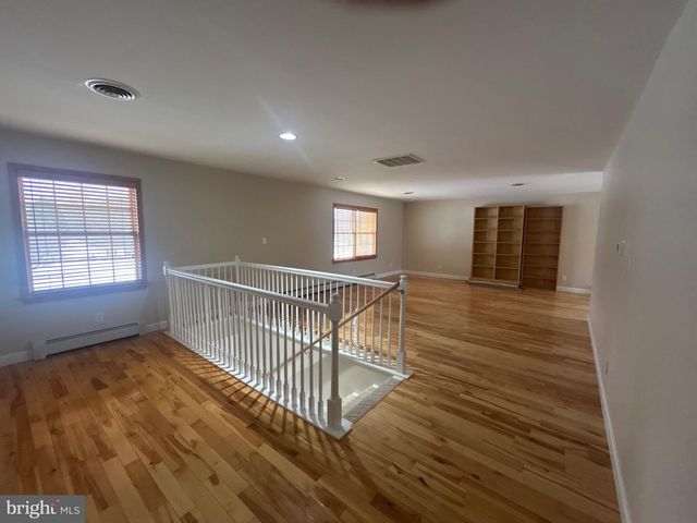 805 ANTRIM LANE, Greencastle, PA 17225