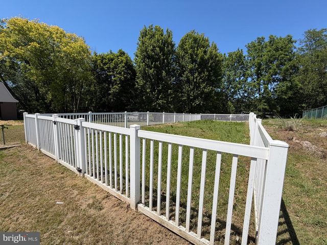 805 ANTRIM LANE, Greencastle, PA 17225