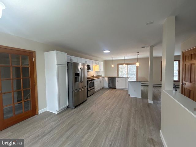 805 ANTRIM LANE, Greencastle, PA 17225