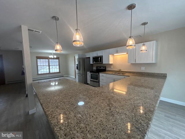 805 ANTRIM LANE, Greencastle, PA 17225