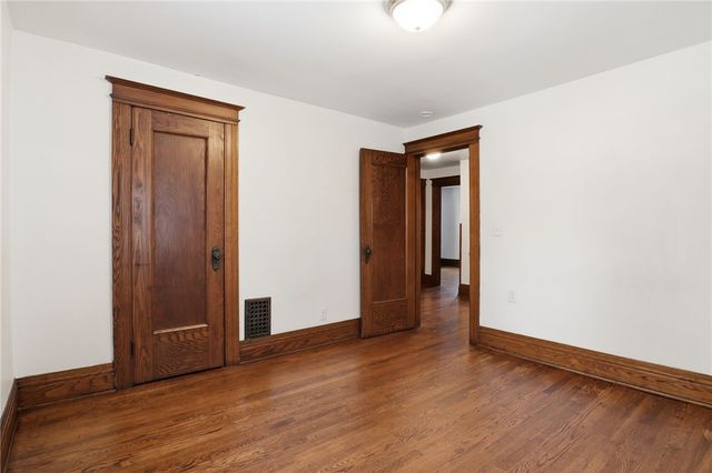 135 Albemarle Street, Rochester, NY 14613