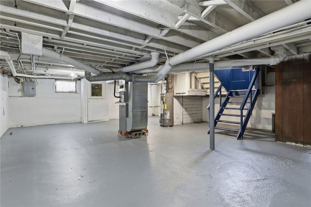 135 Albemarle Street, Rochester, NY 14613