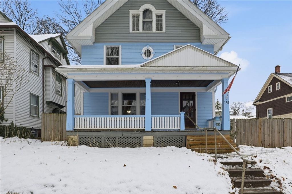 135 Albemarle Street, Rochester, NY 14613