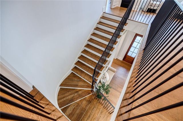 106 Laurel Brook Ln, Canton, GA 30115