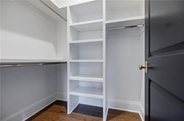 106 Laurel Brook Ln, Canton, GA 30115