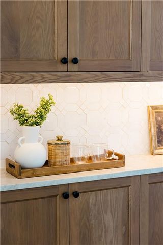 106 Laurel Brook Ln, Canton, GA 30115