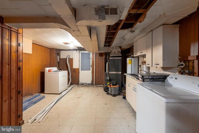 306 IMLA ST, Baltimore, MD 21224