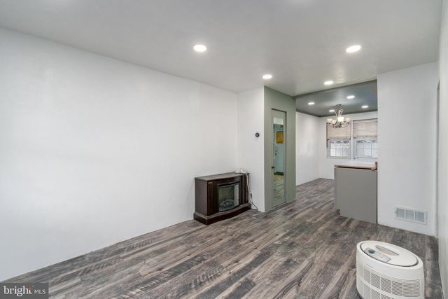 306 IMLA ST, Baltimore, MD 21224