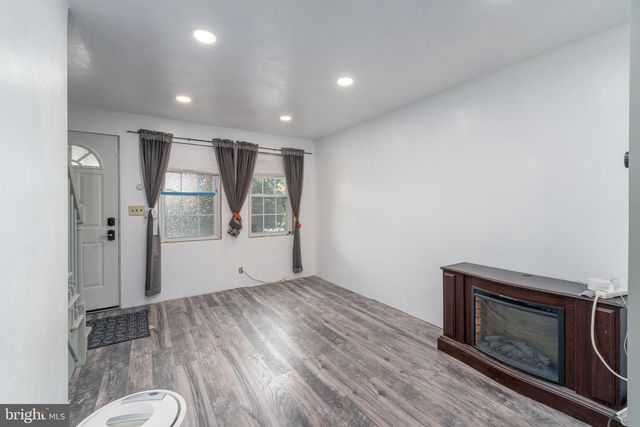 306 IMLA ST, Baltimore, MD 21224