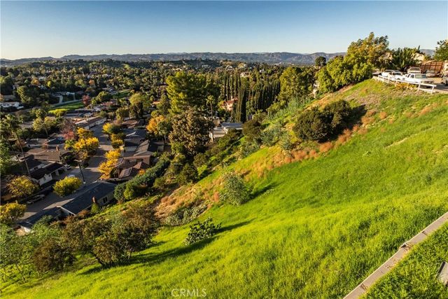 4340 SAN BLAS Avenue, Woodland Hills, CA 91364