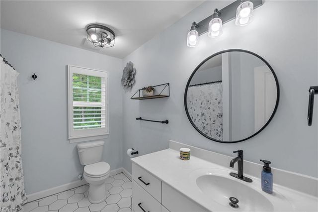 5548 Morris Neck RD, Virginia Beach, VA 23457