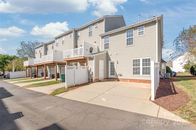 10477 Alexander Martin Avenue, Charlotte, NC 28277