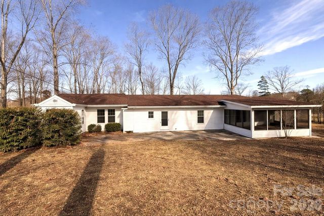 1010 Wesley Street, Shelby, NC 28150