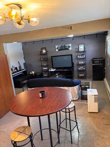 471 1st Avenue SW, Glenville, MN 56036