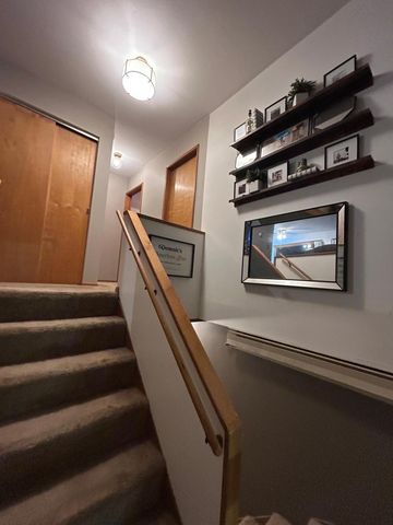 471 1st Avenue SW, Glenville, MN 56036