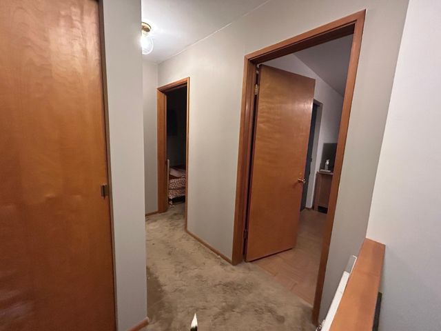 471 1st Avenue SW, Glenville, MN 56036