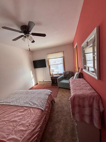 471 1st Avenue SW, Glenville, MN 56036