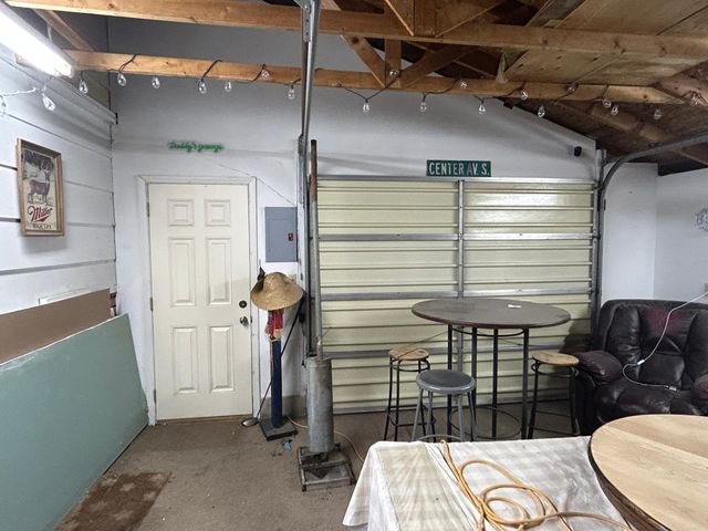 471 1st Avenue SW, Glenville, MN 56036