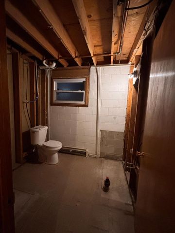 471 1st Avenue SW, Glenville, MN 56036