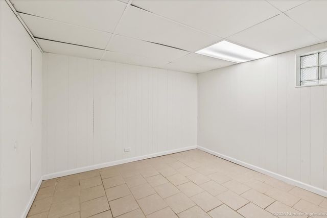 5317 S Hunt Avenue, Summit, IL 60501