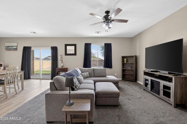 41360 W LUCERA Lane, Maricopa, AZ 85138