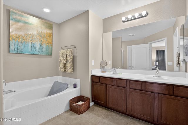 41360 W LUCERA Lane, Maricopa, AZ 85138