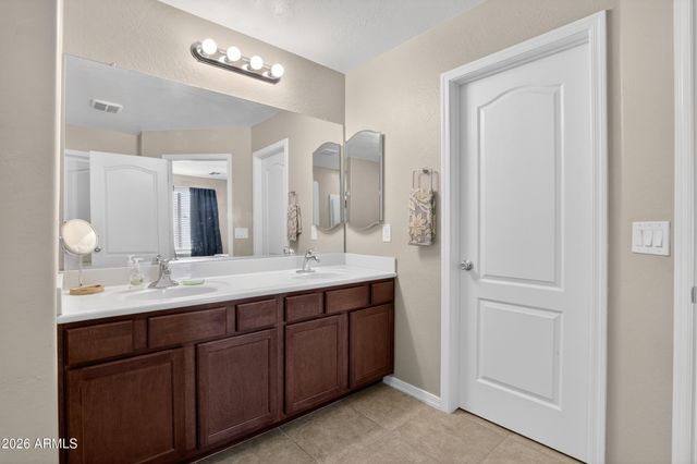 41360 W LUCERA Lane, Maricopa, AZ 85138