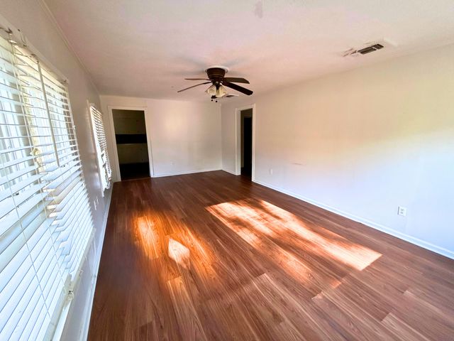 716 S Division St, Deridder, LA 70634