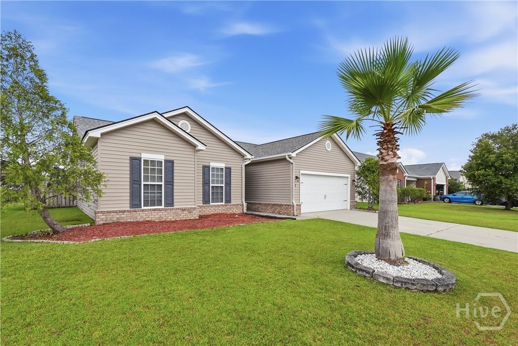 7 Bay Willow Court, Savannah, GA 31407