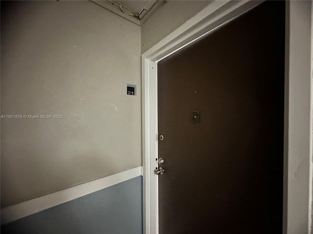 492 NW 165th St Rd C-215, Miami, FL 33169