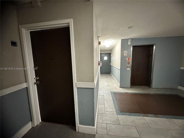 492 NW 165th St Rd C-215, Miami, FL 33169