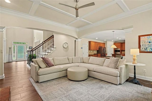 1083 Lakefield Walk, Marietta, GA 30064