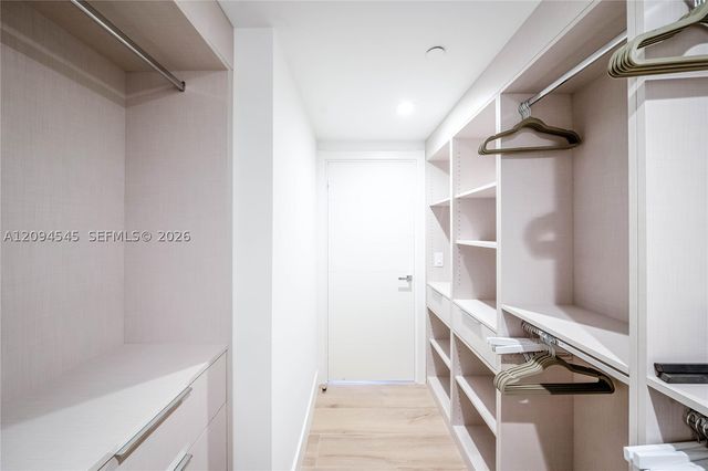 1930 Bay Dr 2, Miami Beach, FL 33141